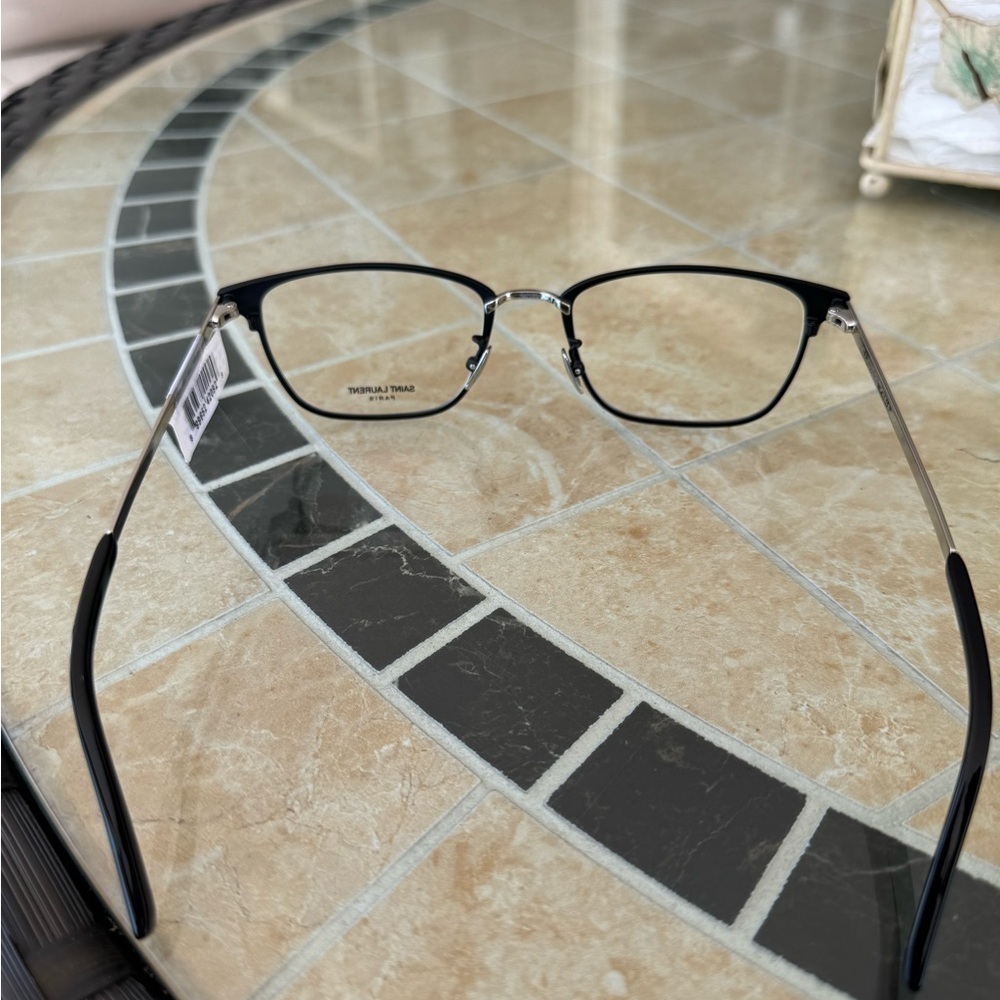 Saint Laurent SL 585 Asian Fit 002 New eye glasses no original case new with tag - Picture 5 of 6